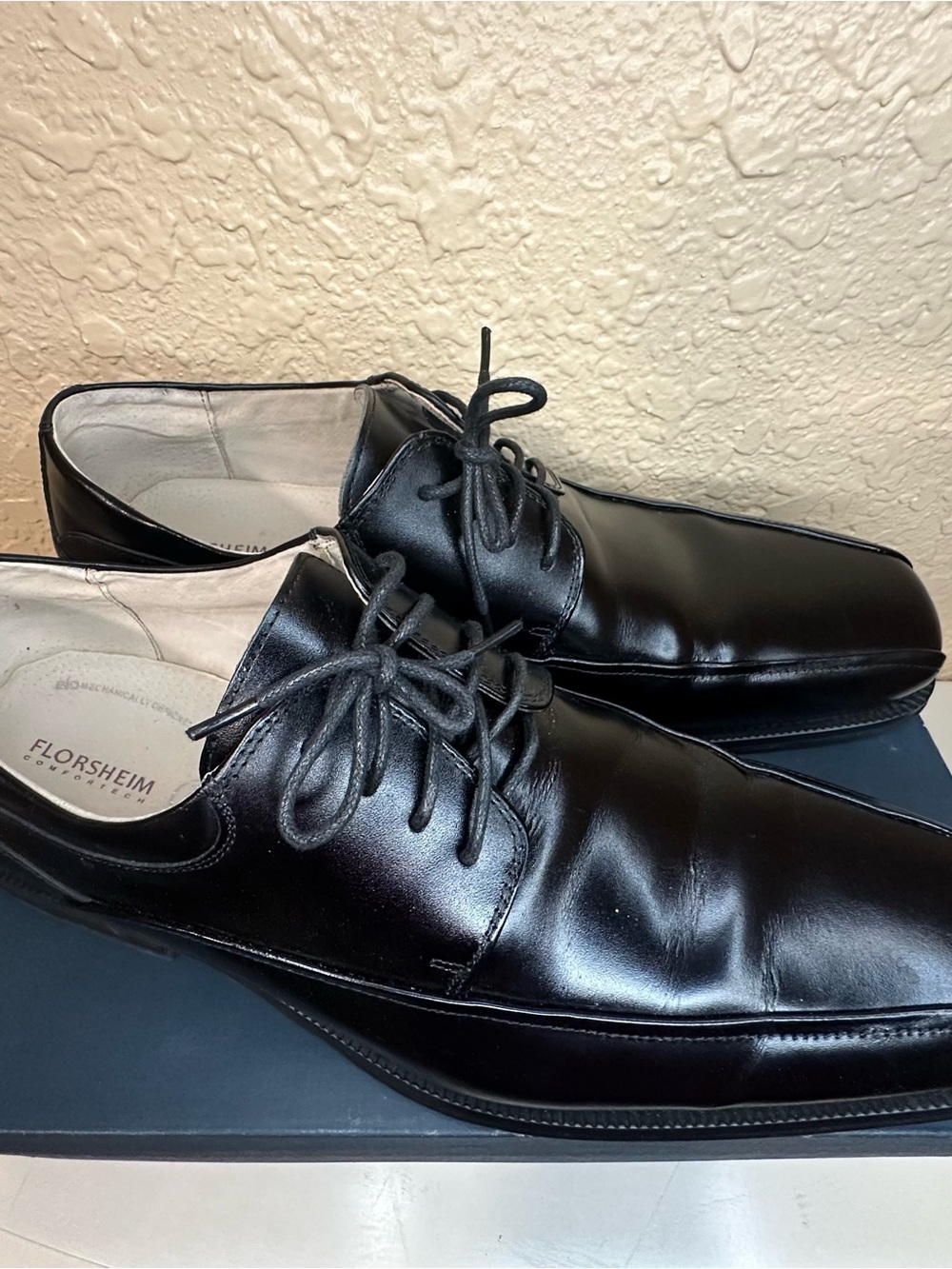 Florsheim Black Leather Derby Lace-Up Dress Shoes